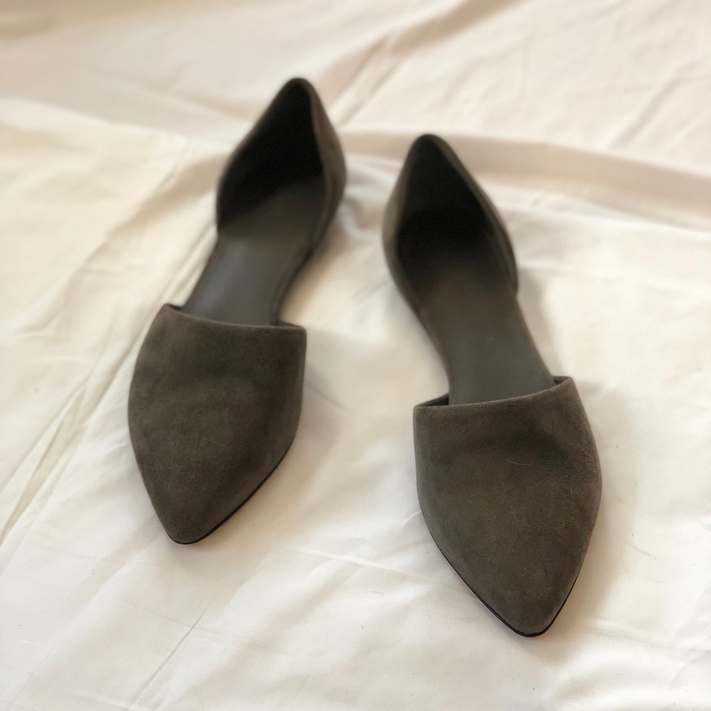 Vince flats NEW - Picture 2 of 4